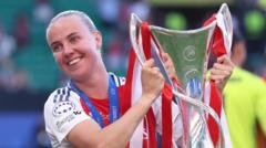 Beth Mead Announces Departure from Arsenal: A Heartfelt Farewell