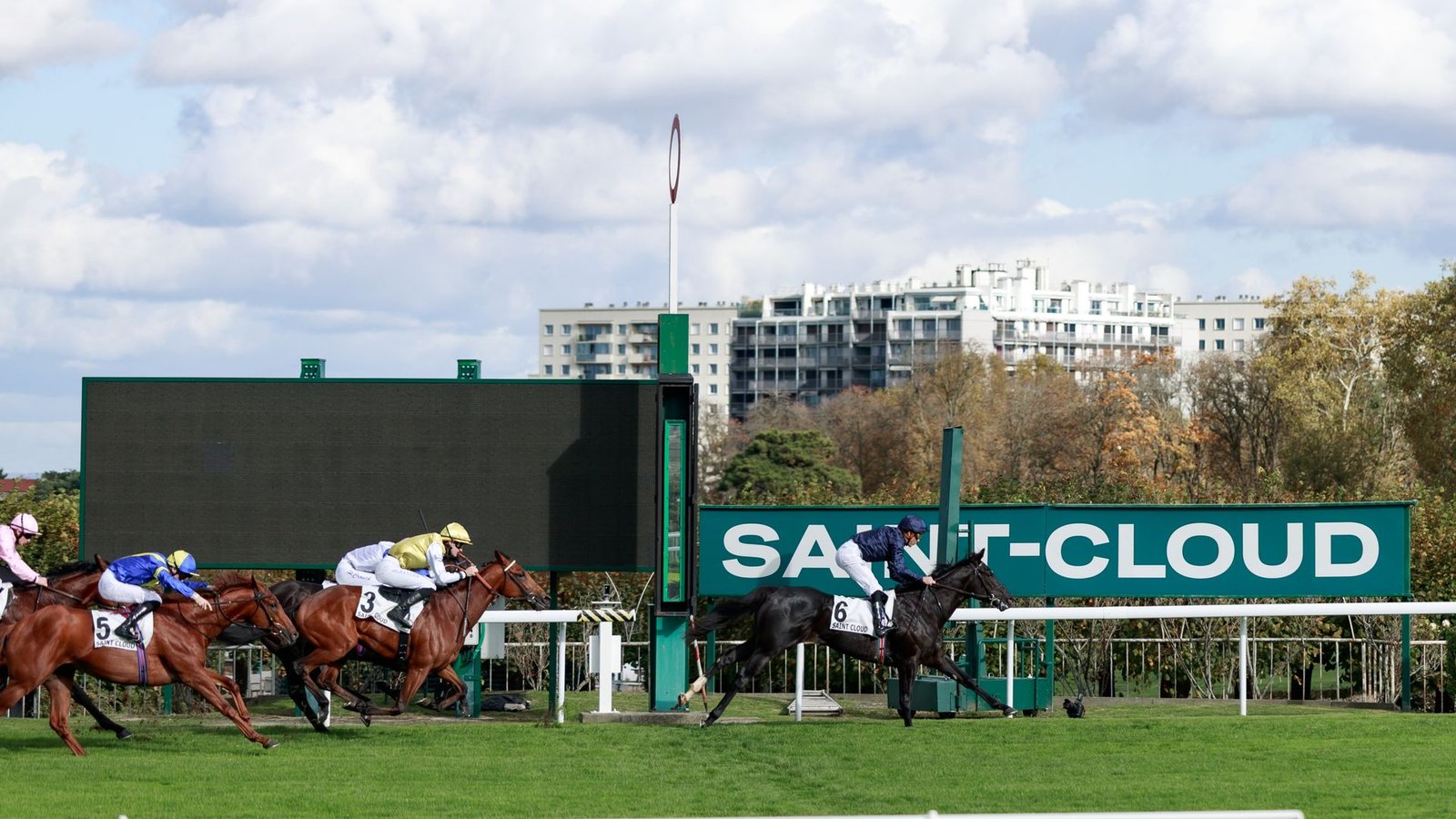 Exciting Classic Action at ParisLongchamp This Sunday