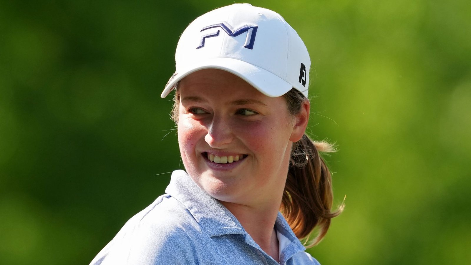 Lottie Woad Surges Ahead in LPGA Tour Championship