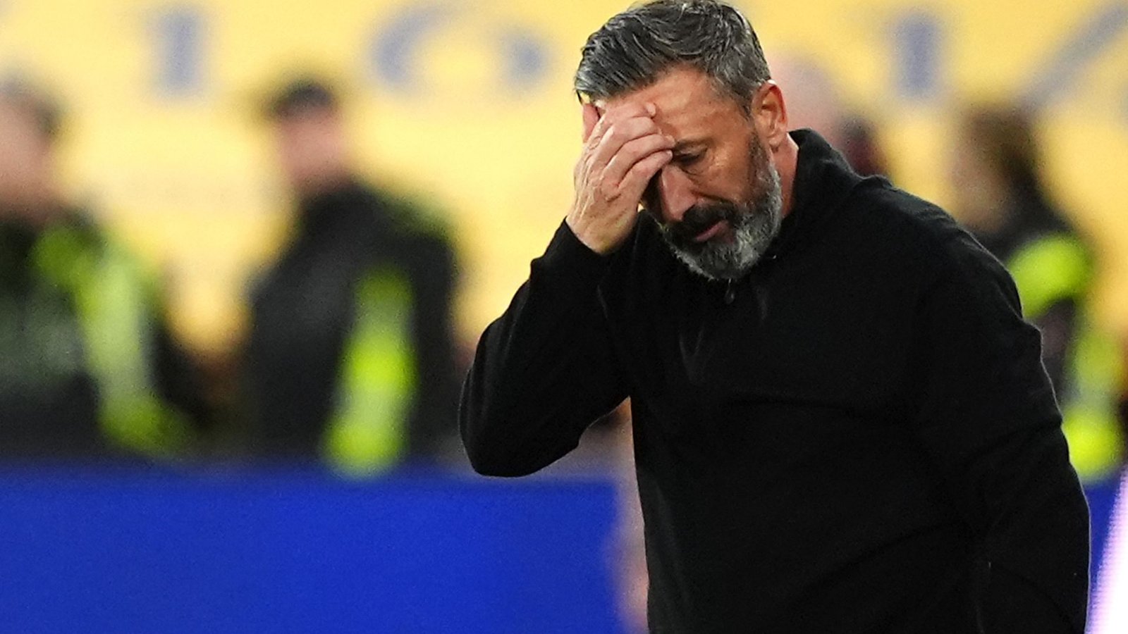 McInnes Criticizes Controversial Celtic Penalty Decision