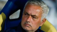 Mourinho Wraps Up Unbeaten Season with Benfica in Third Place