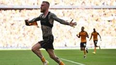 Oli McBurnie Shines for Hull, Questions Scotland's Selection Choices