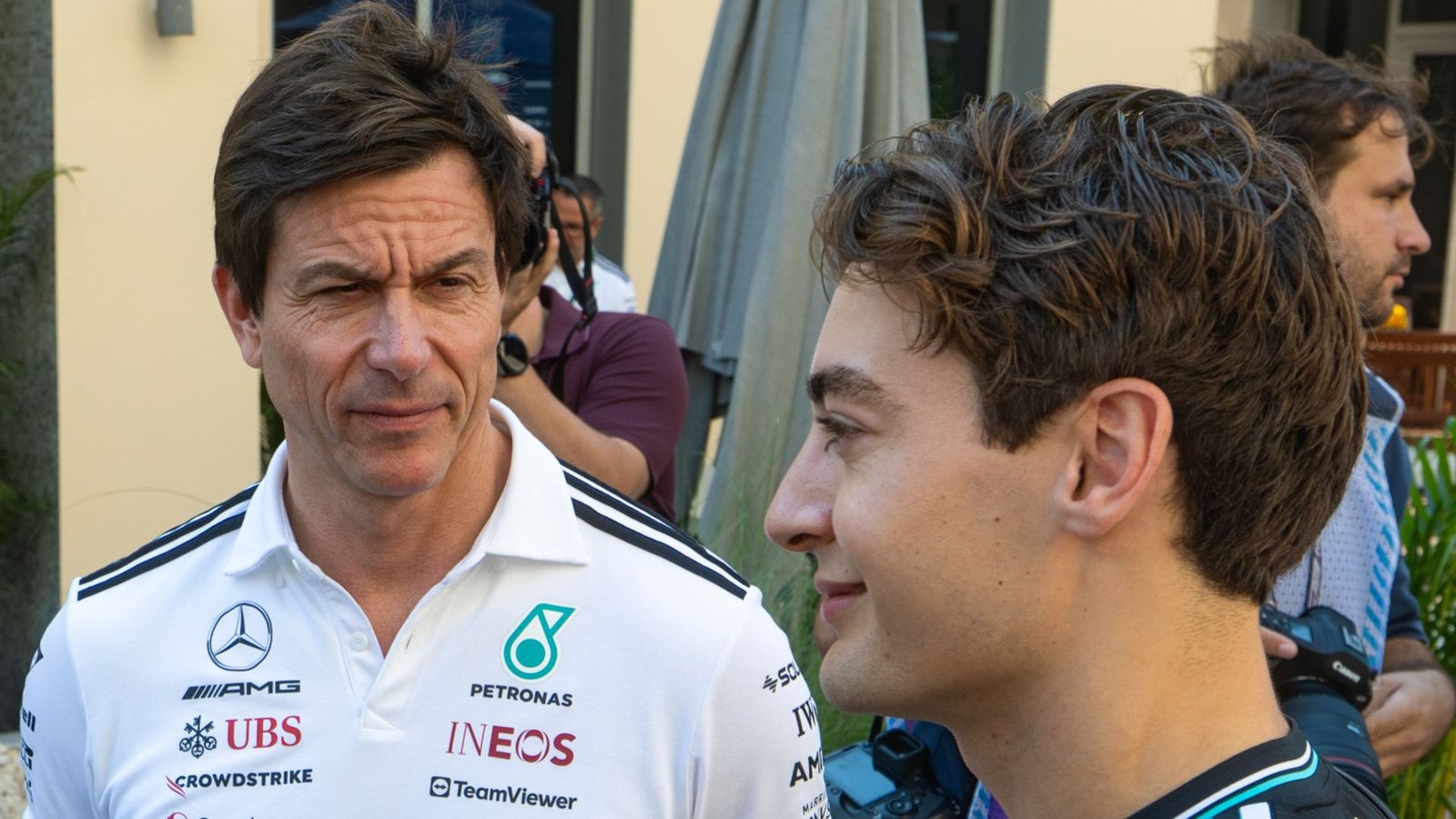 Russell Affirms Strong Bond with Wolff Amid Future Speculations
