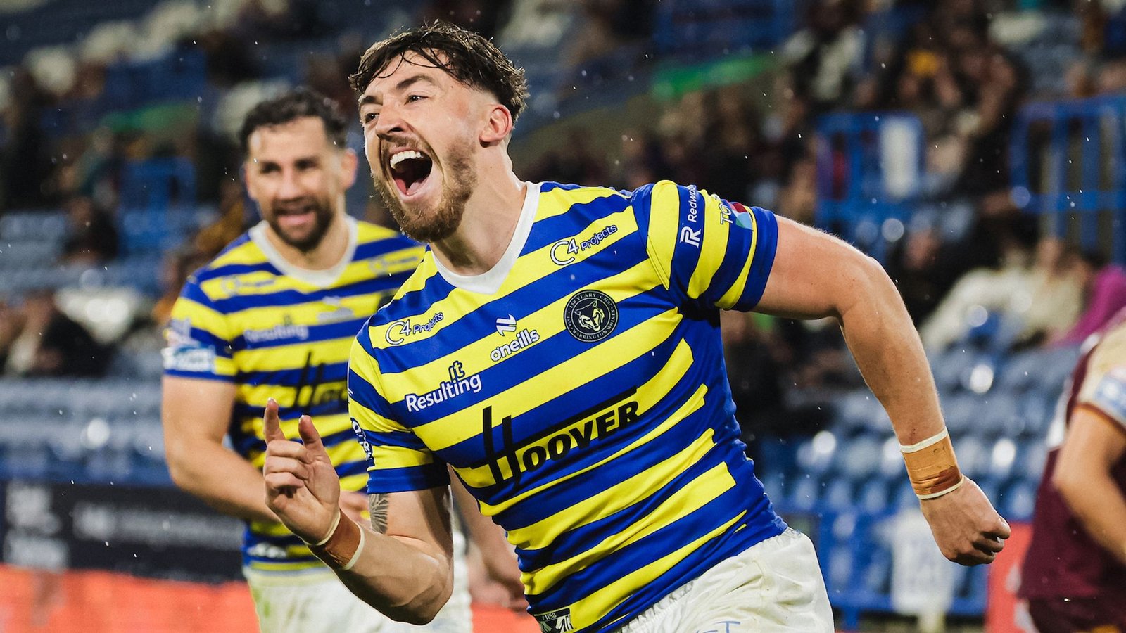 Warrington, Wigan, and Leigh Secure Convincing Super League Wins