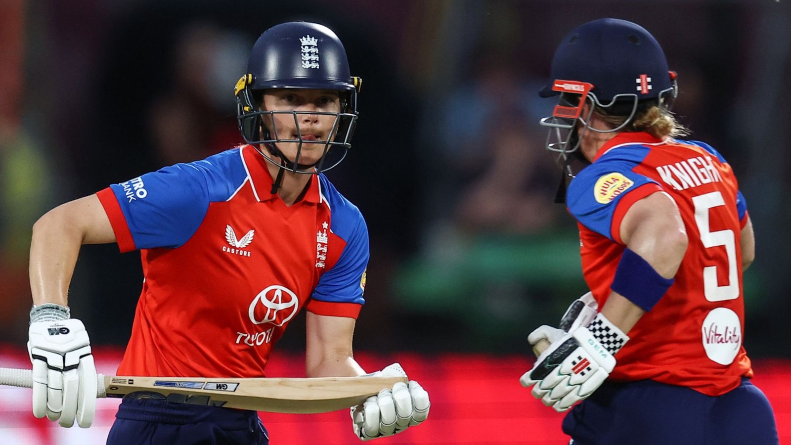 Australia Invites England to Bat in T20 World Cup Warm-Up Match