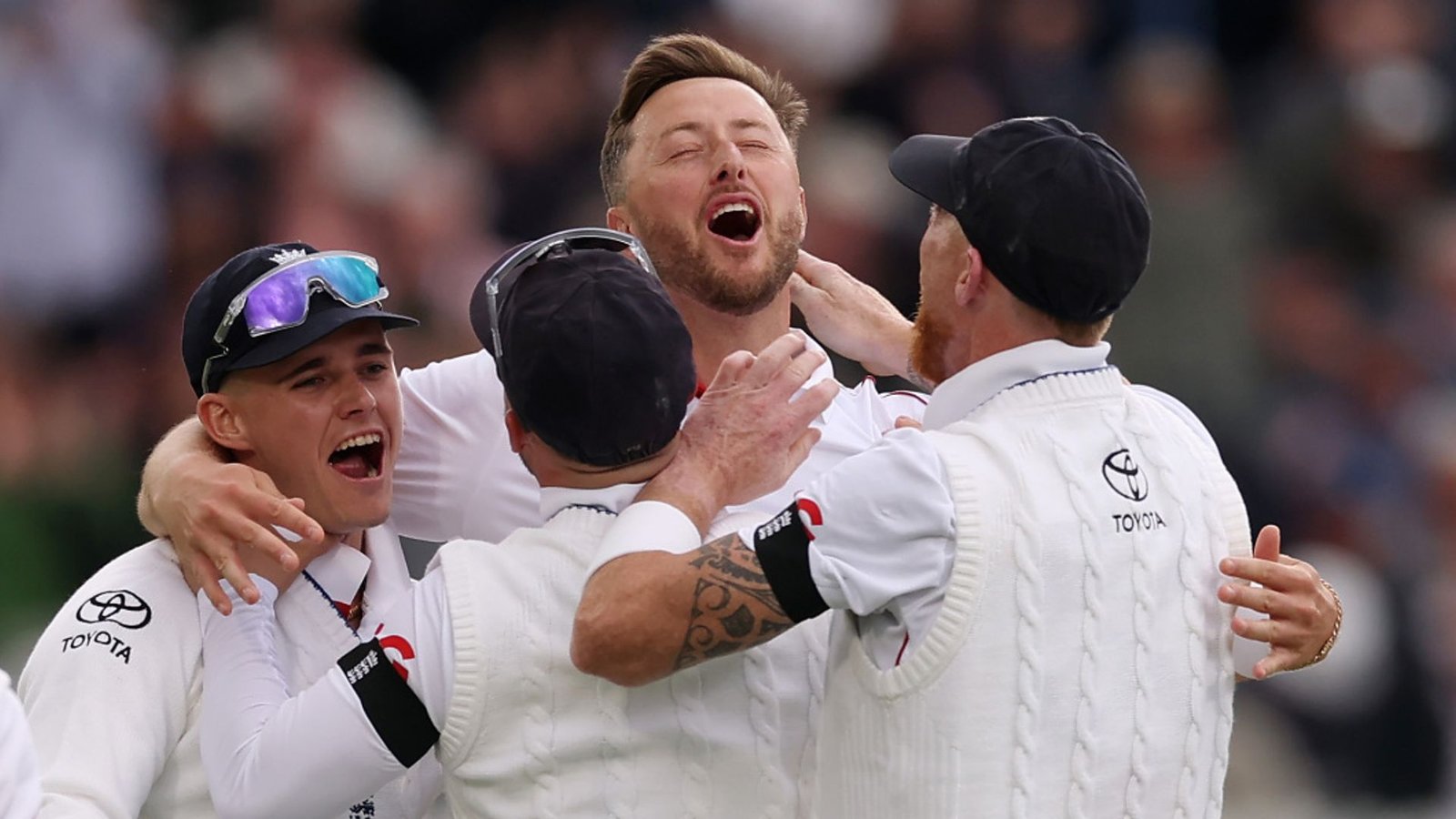 Ollie Robinson Shines on England Test Return at Lord's